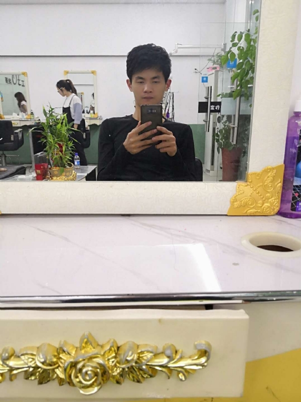 小九玖的第一张照片--松溪婚介网