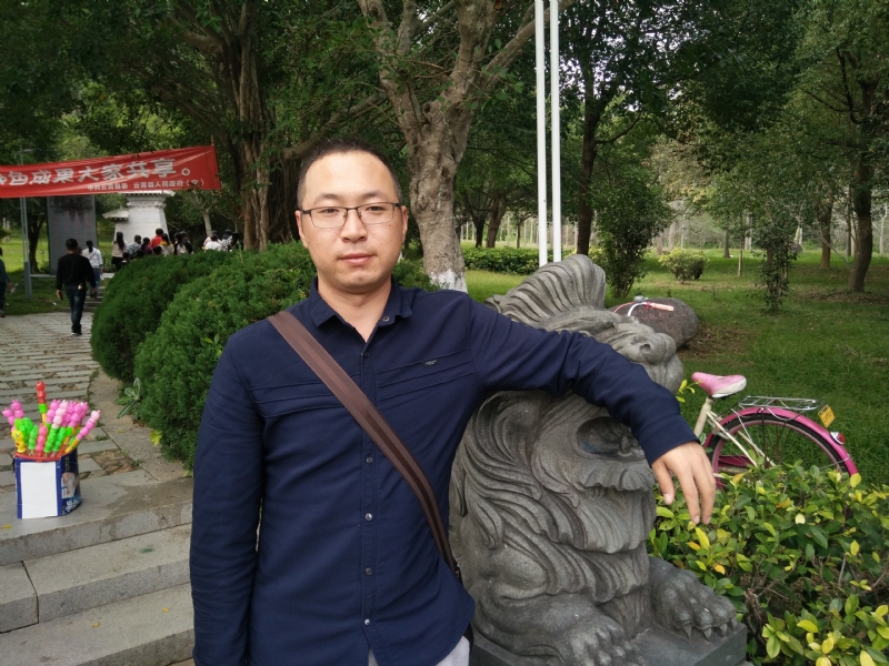 逍遥龙龙的第一张照片--松溪婚介网