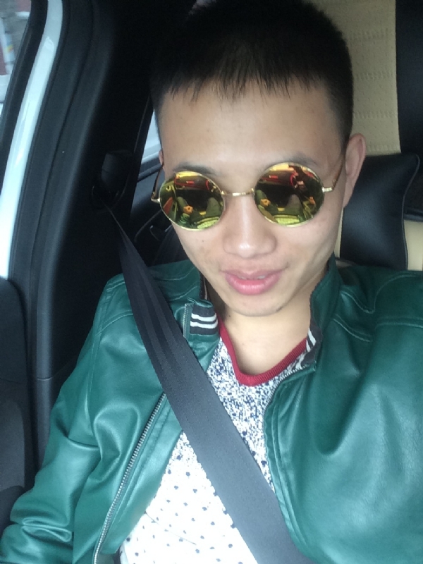 真心对待一个人的第一张照片--松溪婚介网
