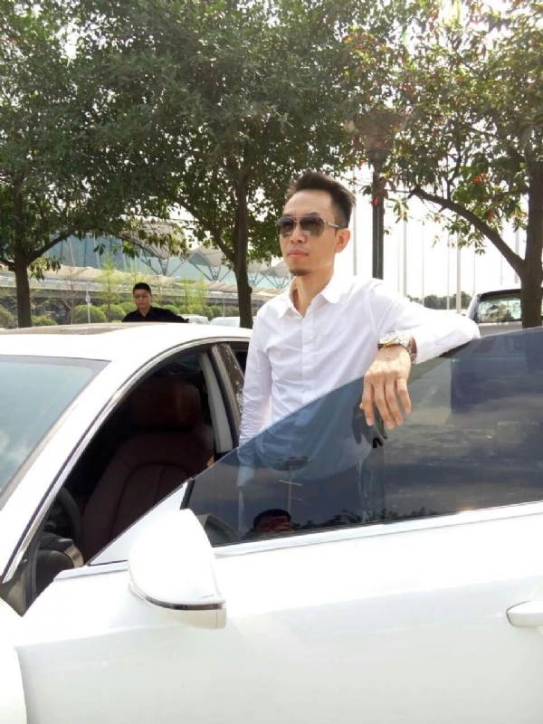 杨岳的第一张照片--松溪婚介网
