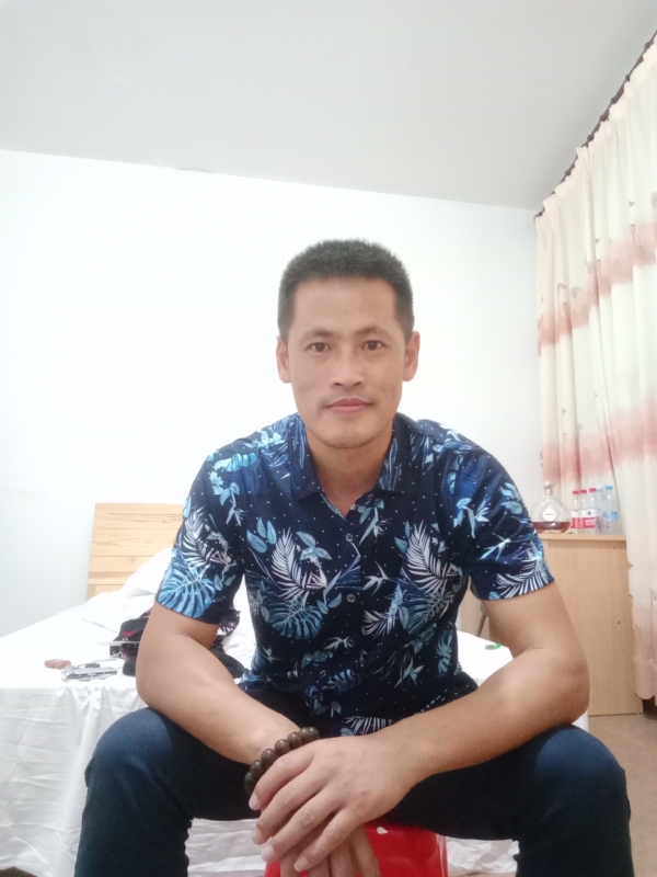 风雨夜归人的第二张照片--松溪婚介网