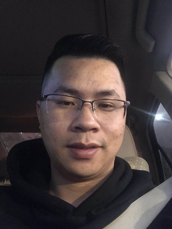 心飞扬的第一张照片--松溪婚介网