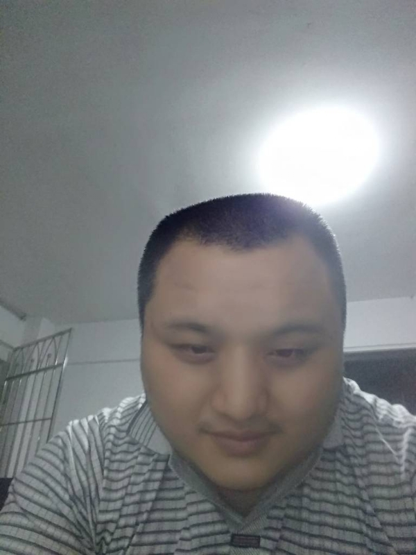 我在机场等艘船的第一张照片--松溪婚介网