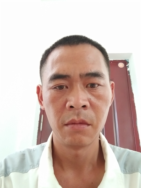 寻爱的第一张照片--松溪婚介网