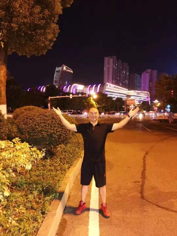 李国伟的第二张照片--松溪婚介网