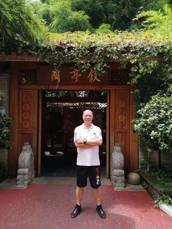 李国伟的第四张照片--松溪婚介网
