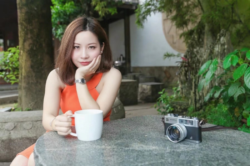 鸢莺的第一张照片--松溪婚介网
