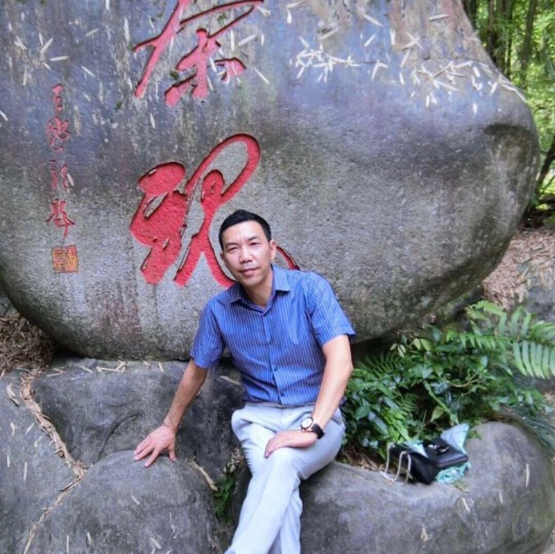 老·黄的第一张照片--松溪婚介网