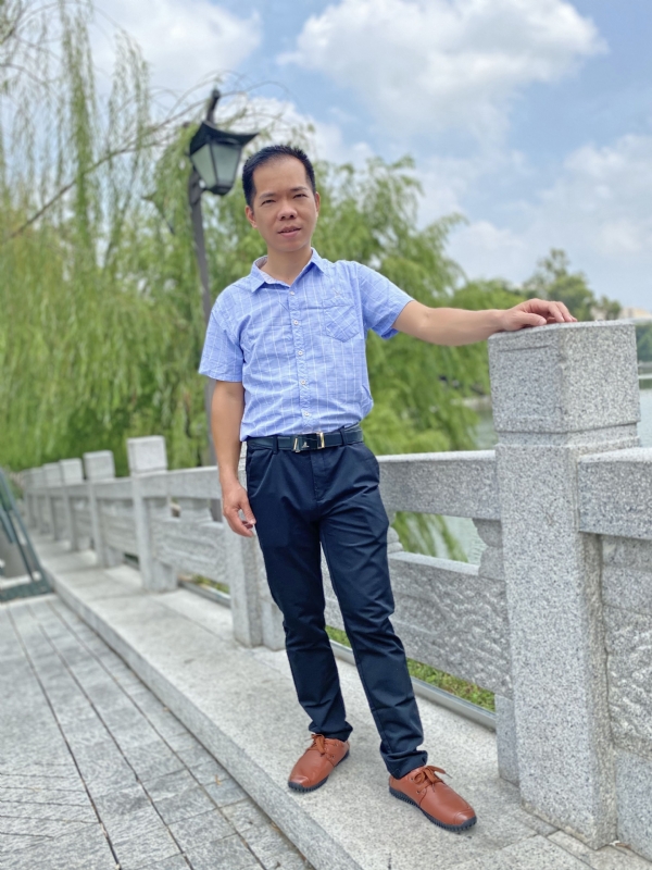 奇峰向阳的第一张照片--松溪婚介网