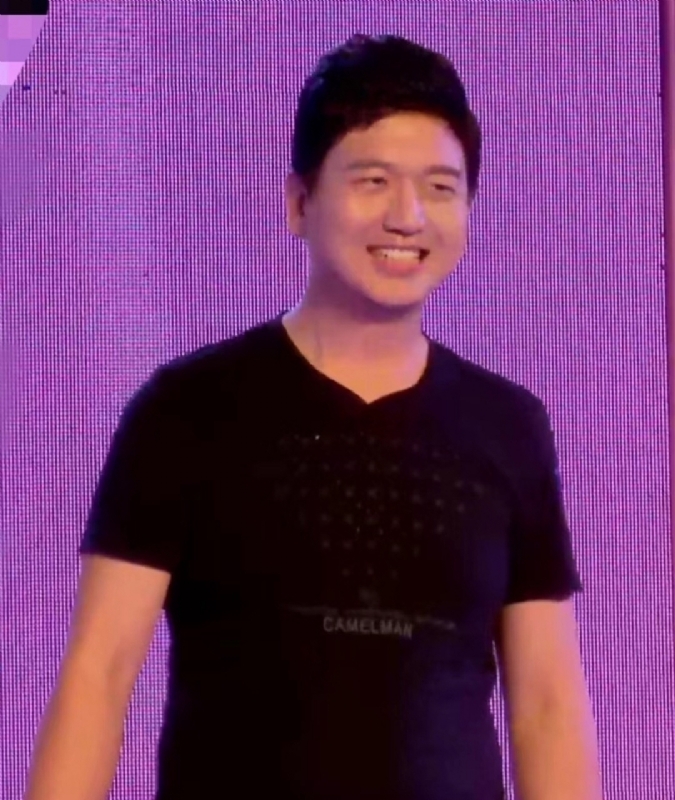 风继续吹的第一张照片--松溪婚介网