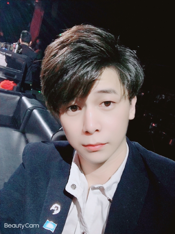 梦晨的第一张照片--松溪婚介网