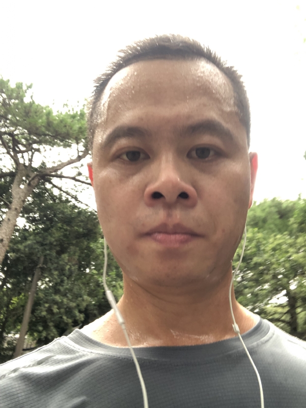 猩猩巨呃的第二张照片--松溪婚介网