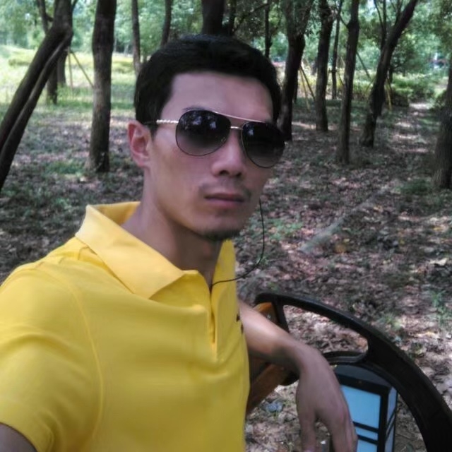 错把真心喂了狗的第二张照片--松溪婚介网