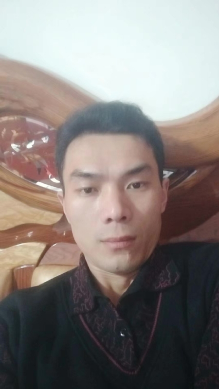 错把真心喂了狗的第四张照片--松溪婚介网