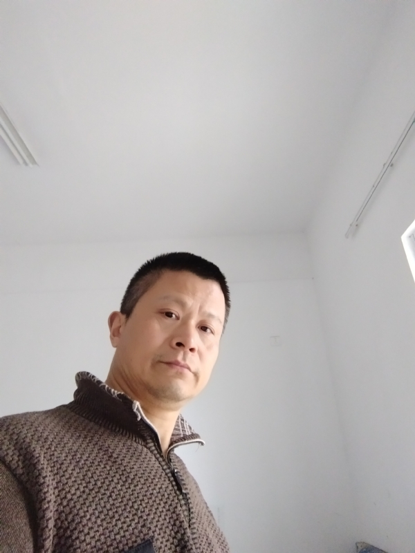 无云的第一张照片--松溪婚介网