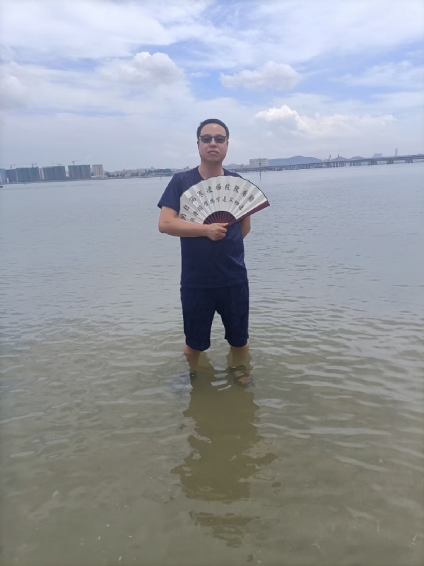 浪迹天涯的第一张照片--松溪婚介网