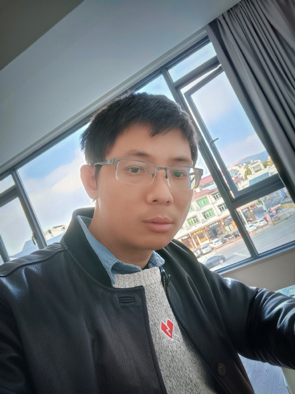 也许只是缺少一个拥抱的第二张照片--松溪婚介网