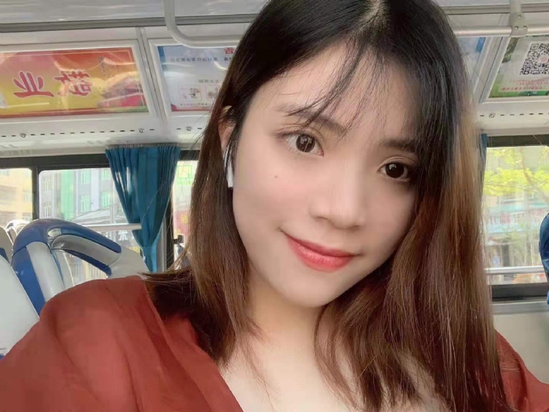 小眼睛的第一张照片--松溪婚介网