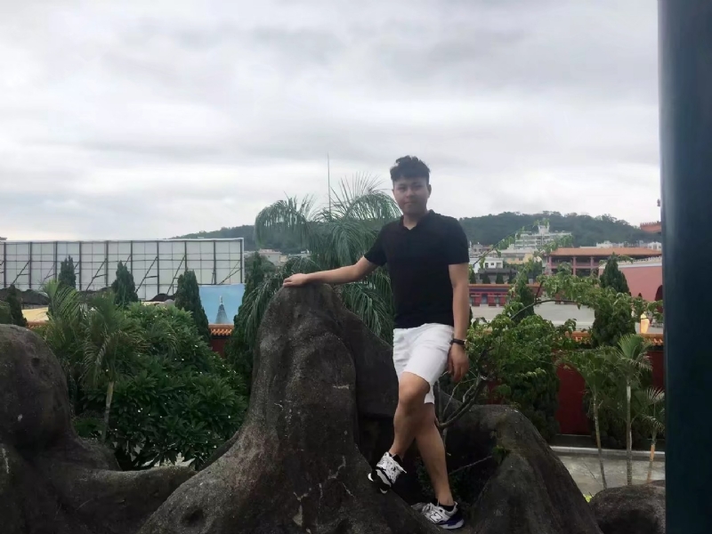 伟仔的第一张照片--松溪婚介网