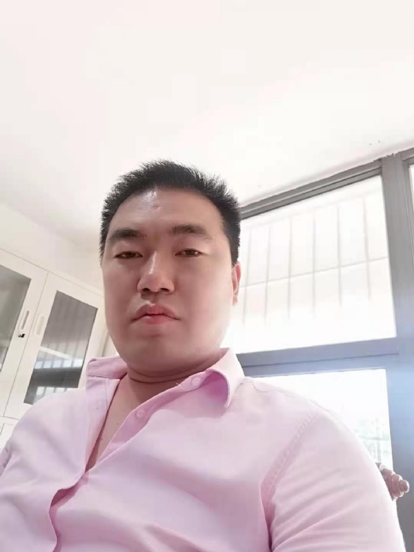 命运的打拼的第一张照片--松溪婚介网