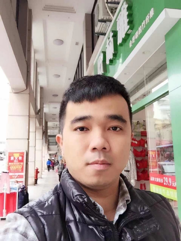 小小怪兽的第一张照片--松溪婚介网