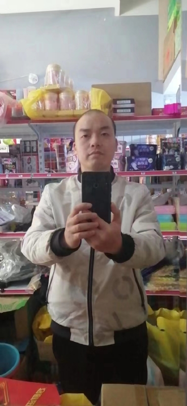 便利店的第一张照片--松溪婚介网