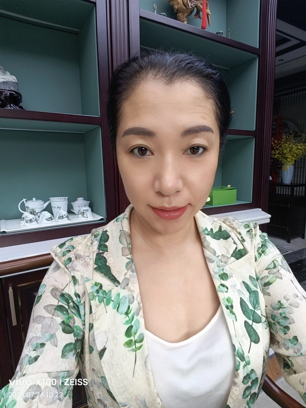 仝馨的第三张照片--松溪婚介网