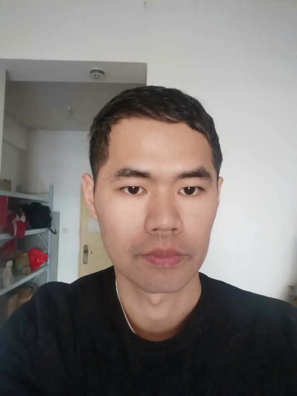 梦想在飞翔的第三张照片--松溪婚介网