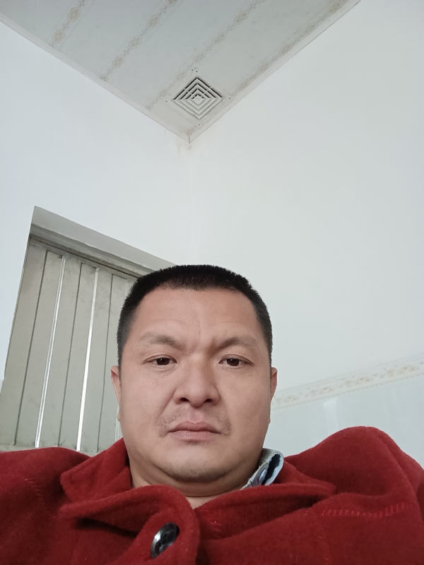 兰成龙的第一张照片--松溪婚介网