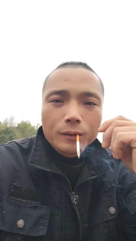 伯爵的第一张照片--松溪婚介网