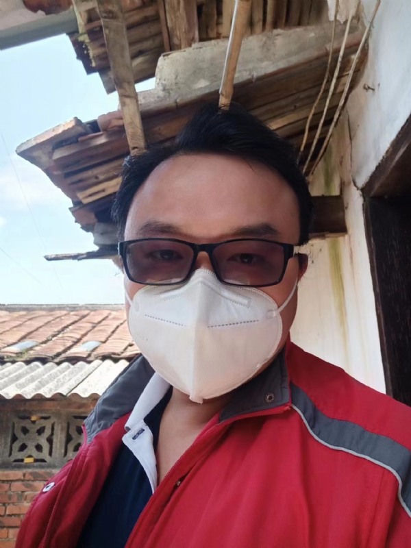 如影随形的第一张照片--松溪婚介网