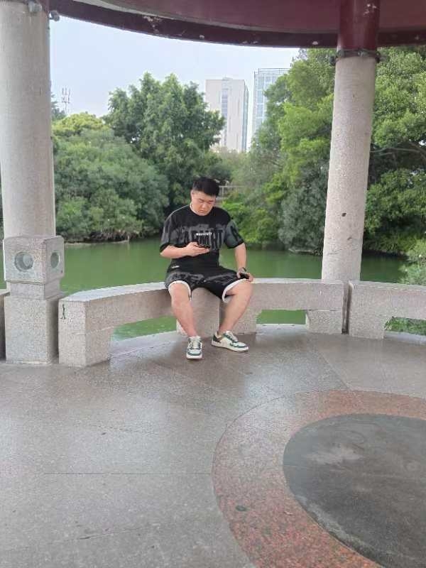 不善挽留的第二张照片--松溪婚介网