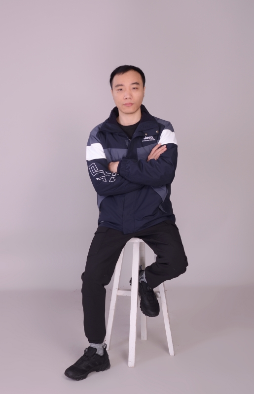 一只孤单的猫的第一张照片--松溪婚介网