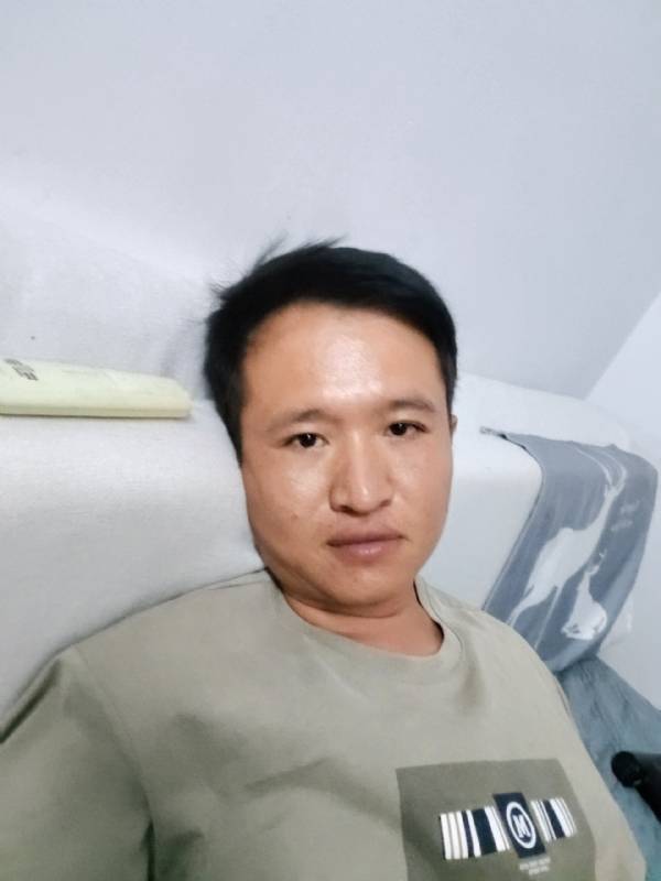 陌生人的第三张照片--松溪婚介网