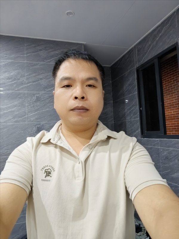 刘两水的第一张照片--松溪婚介网
